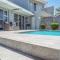 Exclusive Poolside Villa, Humewood