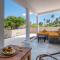 BONDENI BEACH HOUSE