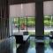 Hill10 Residence i-City by VEE -Wifi & Netflix - Comfy & Cozy - 莎阿南