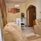 2 Bed - Sleeps 4 - Parking - Free Airport Shuttle