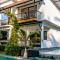 Aqua Suites