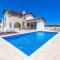 Kymma Villa #16