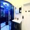 Duke and Duchess Apartments and Rooms - Private in Room Hot Tub Suites - Londýn