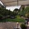 La Dimora dei Conti, Indulge in a Country Farmhouse Apartment with Jacuzzi Facing the Town!