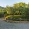 Melograno Farmhouse, ROMANTIC FARMHOUSE VILLA WITH PRIVATE INFINITY POOL AND GREAT VIEWS IN LUCCA