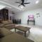 The Pigeon Alor Akar Guest House