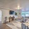 Redmond Farmhouse on 2 Acres with Deck and Grill! - 雷德蒙德
