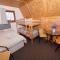 Seaways glamping, Redwood