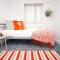 Dock House - 5 Bedroom House - Sleeps 7
