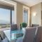 Oh What A View! - Lower Suite