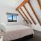 Views on Parry - Lake Hāwea Holiday Home