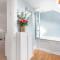 UpperDeck, Salcombe (Free Parking)