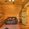 Sparta Cabin with Panoramic View, Wood Interior - Sparta