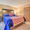Sunny Sapphire Townhome with Resort Amenities!