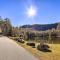 Sunny Sapphire Townhome with Resort Amenities!