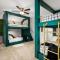 Boutique Bunkhouse Sleeps 20 Pool Hot Tub OutletMall TheatreRm EV Friendly