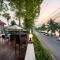 RimLay Beachfront Pool Villa