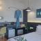 Poshtel VNS