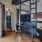 Poshtel VNS