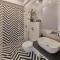 Poshtel VNS