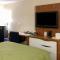 Quality Inn near Toms River Corporate Park - Manchester Township