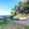 House Hidden Bay