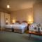 Glengarry Castle Hotel