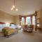 Glengarry Castle Hotel