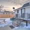 Charming Iowa Abode Near Knoxville Raceway!