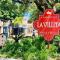 Lovely 3 BR Home Only 9 Minutes from Downtown