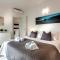 Alamanni Apartment by Mamo Florence