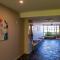 Astrids at Central Park - 2BR l Lake & Mountain Views l Central Location l WiFi
