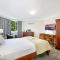 Burnett Riverside Hotel