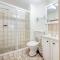 Bay Parklands, 62 2 Gowrie Avenue - Wifi, Pool, Tennis, Water Views & Aircon