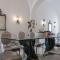 Villacore Capri