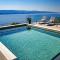 Villa Dispet, sea view, pool, jacuzzi, sauna, cinema
