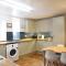 Lower Flat Hillhouse
