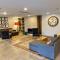 Country Inn & Suites by Radisson, Jackson, TN