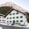 Stern LODGE im Bergparadies Lechtal - Boden