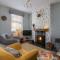 Luxury Cottage Nestled in the Heart of Pickering - Pet Friendly
