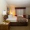 Hilltop Inn & Suites - North Stonington - North Stonington