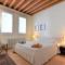 Apartment Iris by Interhome