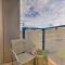 Rustic Fort Worth Apt with Balcony, Near Dtwn! - Fort Worth