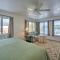 Lake George Getaway with Mountain and Water Views - بولتون لاندنغ Lake George Getaway with Mountain and Water Views - بولتون لاندنغ