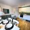 URBAN APARTMENTS COSY No 4, FREE PRIVATE PARKING, Self CHECK-IN