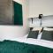 URBAN APARTMENTS COSY No 4, FREE PRIVATE PARKING, Self CHECK-IN