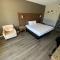 Quality Inn & Suites near Six Flags - Austell - Austell