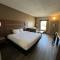 Quality Inn & Suites near Six Flags - Austell - Austell