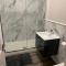 THE ESK - Modern 1 bedroom apartment in centre of Melrose. - Melrose