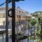 Cosy and Classy Sea Point Apartment